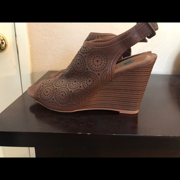 Wedges - Picture 4 of 5